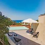 Pater Meus - Sea View, Pool & Parking 4* Cefalù