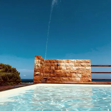 Pater Meus - Sea View, Pool & Parking شقة فندقية تْشيفالو