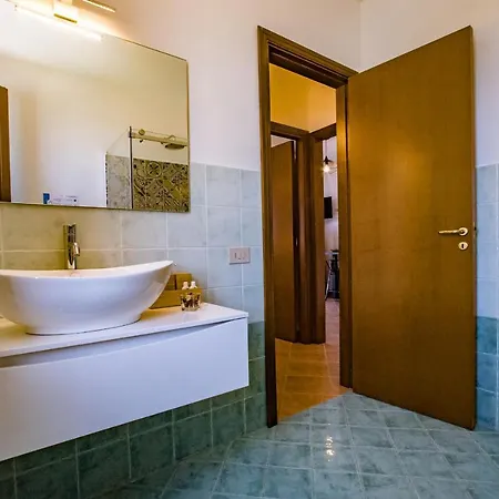 Pater Meus - Sea View, Pool & Parking