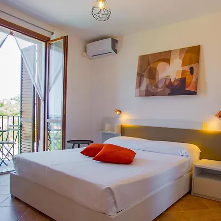 Pater Meus - Sea View, Pool & Parking