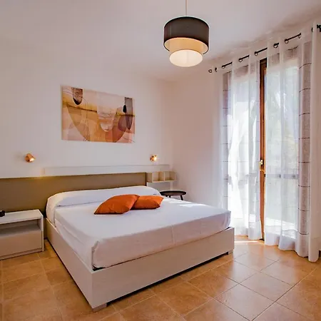 Pater Meus - Sea View, Pool & Parking 4*
