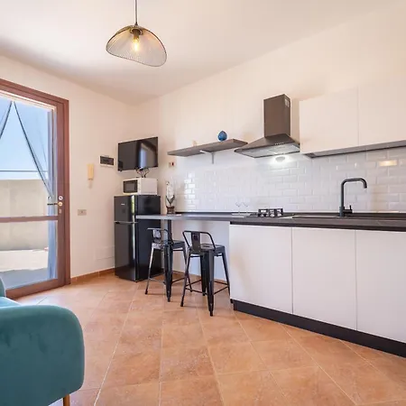 Pater Meus - Sea View, Pool & Parking 4*