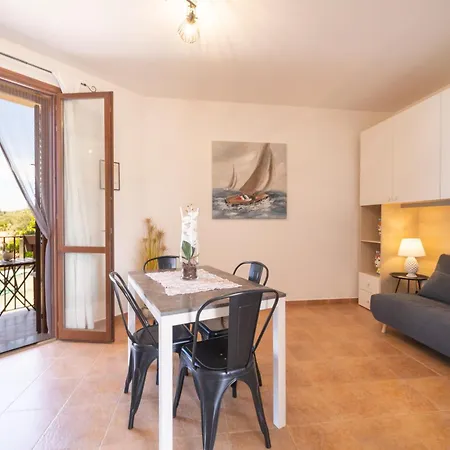 Pater Meus - Sea View, Pool & Parking تْشيفالو