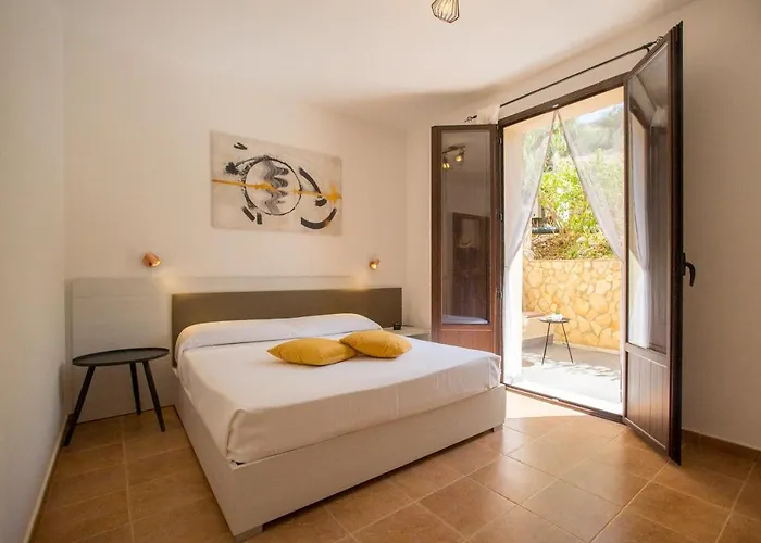 Apart Otel Pater Meus - Sea View, Pool & Parking