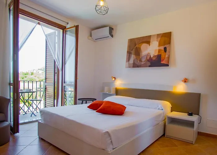 Pater Meus - Sea View, Pool & Parking