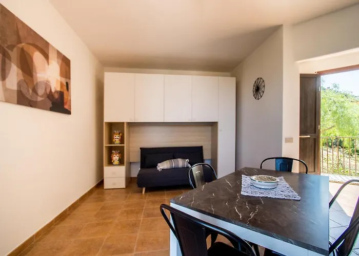 Апарт-отель Pater Meus - Sea View, Pool & Parking